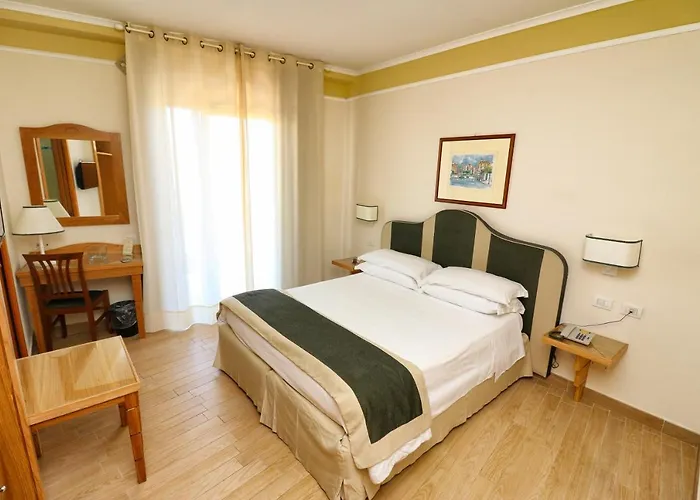 Tourist Hotel 3*