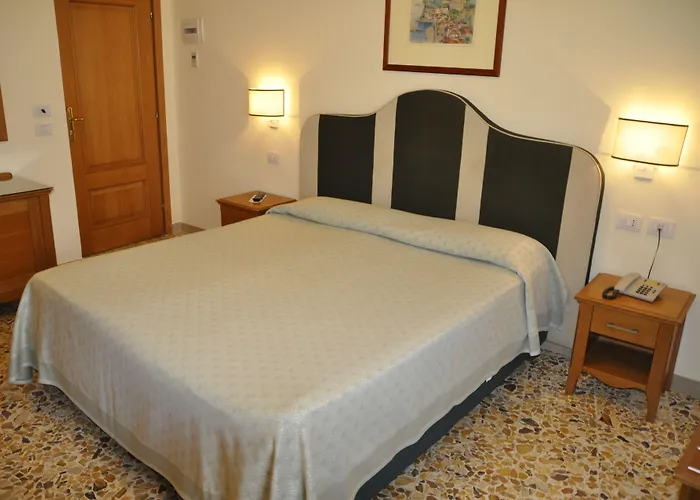 Tourist Hotel 3*