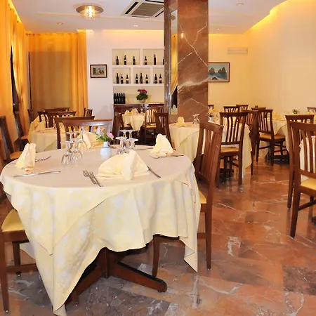 Tourist Hotel 3*