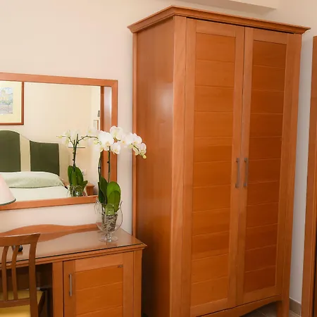 Tourist Hotel 3*